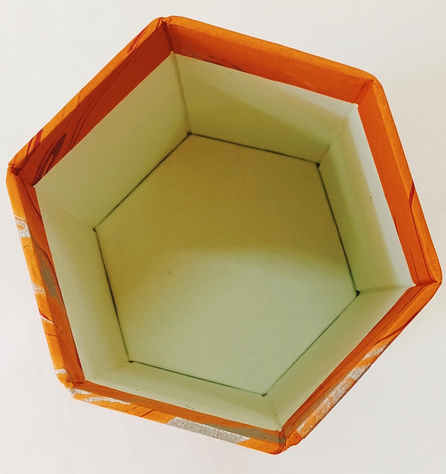 Handmade Paper Marblepen Stand - Image 3